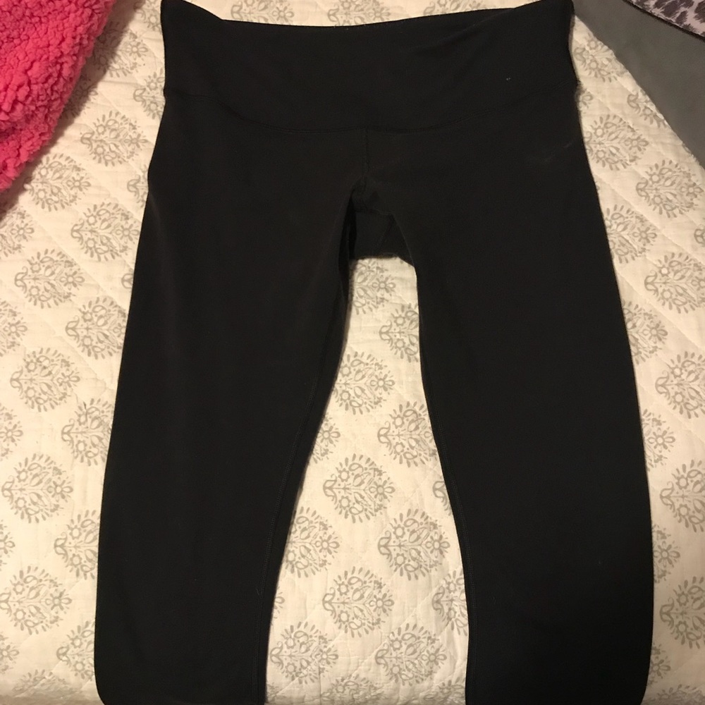Black Lululemon Wunder Under Full Length Leggings